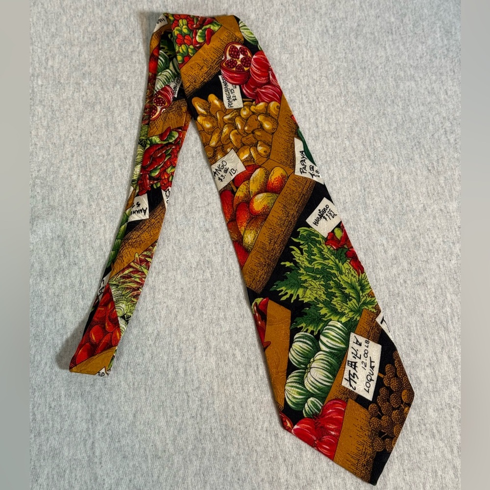 Vintage‎ Nicole Miller Produce Silk Necktie 🍎🥕